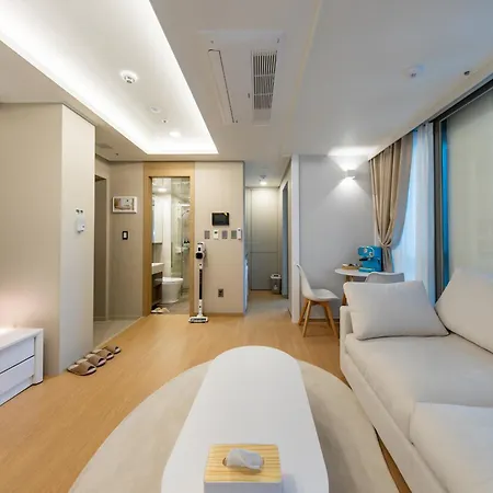 Residence With A Beautiful High-Rise View Of Infinity Pool Busan Exterior photo