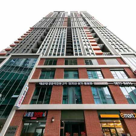 Residence With A Beautiful High-Rise View Of Infinity Pool Busan Exterior photo